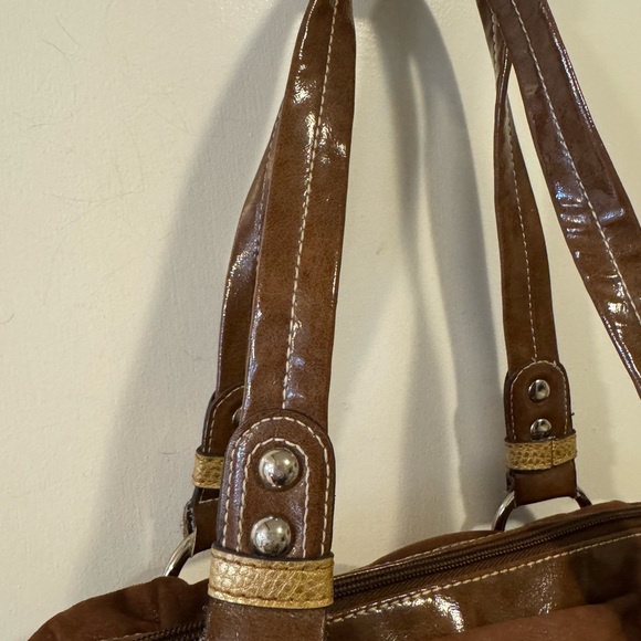 Kathy Van Zeeland Brown Suede and Vegan Leather Purse Handbag Shoulder Bag Purse - Picture 5 of 14